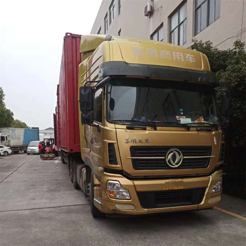 内蒙古呼和浩特和林格尔县到新疆伊犁奎屯物流公司内蒙古呼和浩特和林格尔县至新疆伊犁奎屯物流专线往返运输
